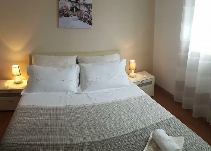 Apartament One *